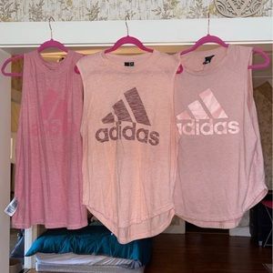 Sleeveless tops